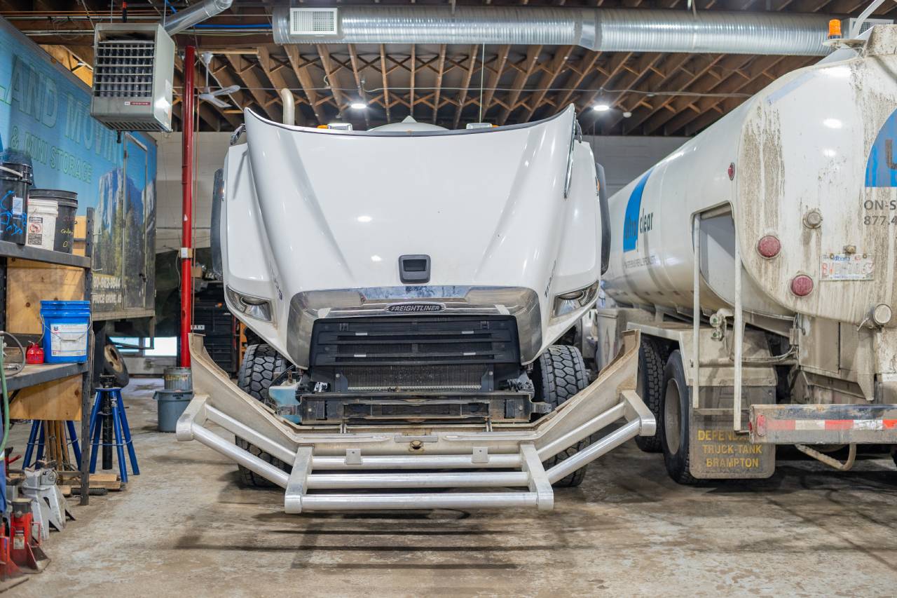 Freightliner Truck Repair Signs Your Truck Needs Transmission Repair